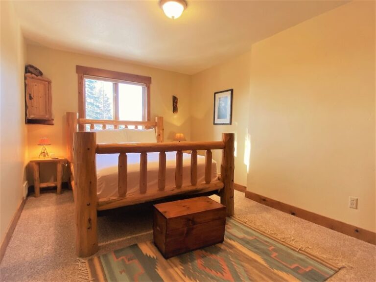 Book a Stay Lakeview Whitefish Vacation Rental See Whitefish Montana