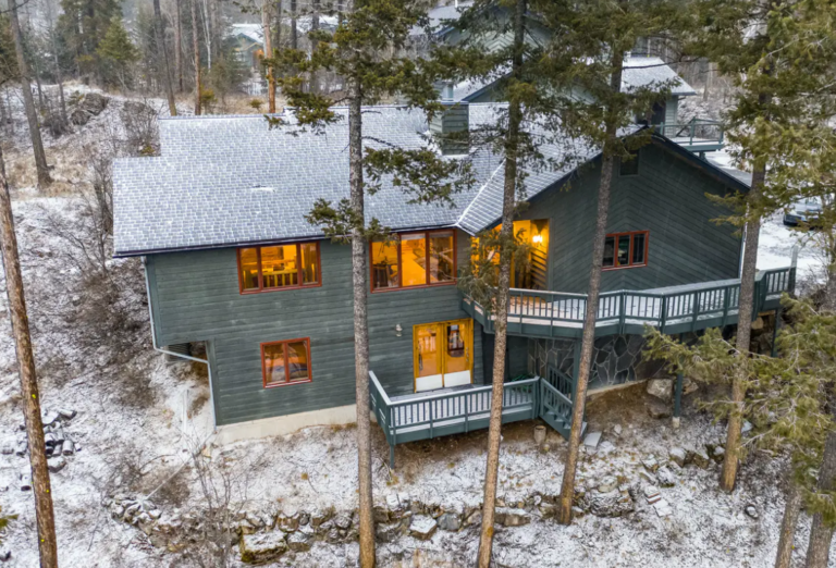 Whitefish lake vacation rental house and decks.